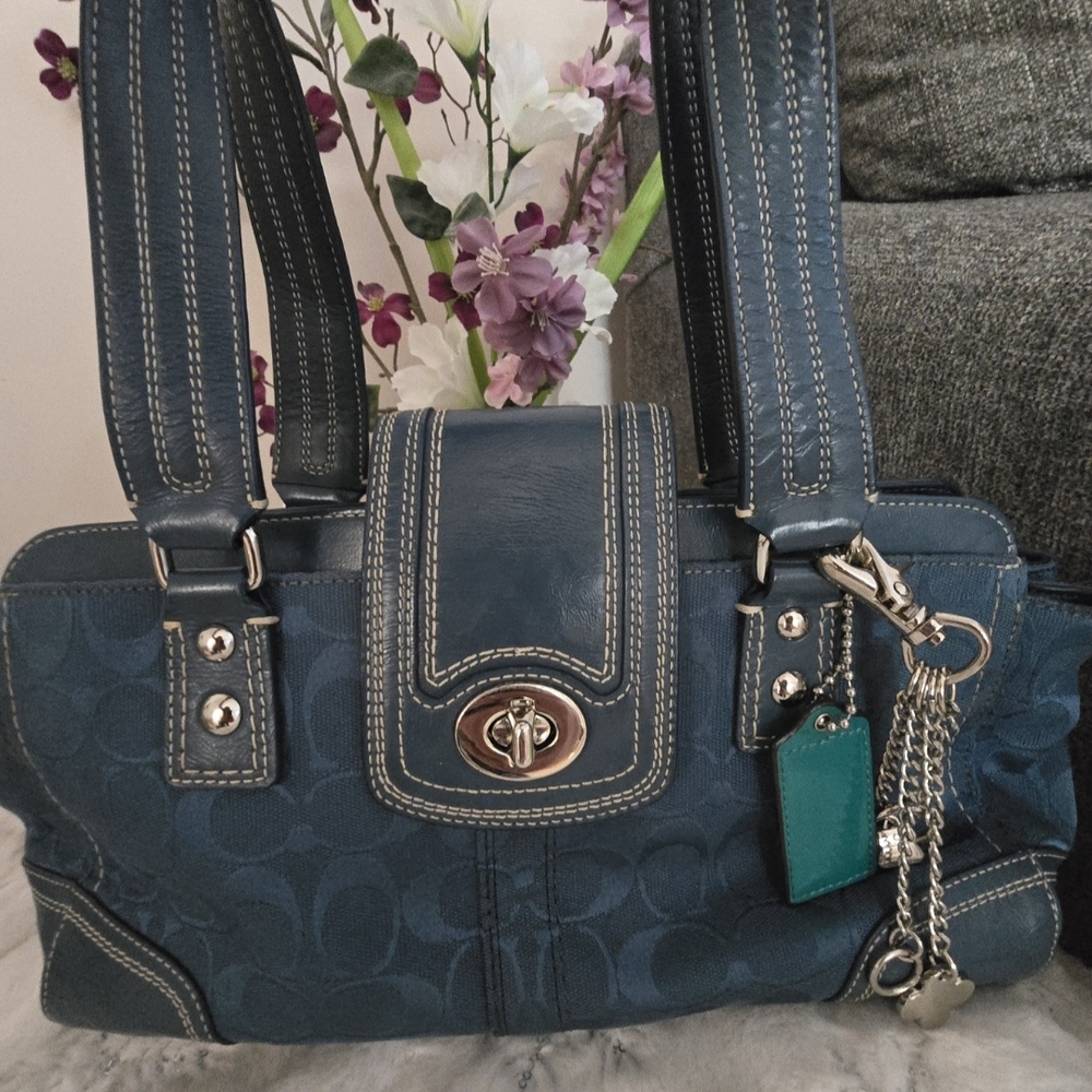 Coach Teal Navy Hampton Flap Y2K Soho Vintage Caryall Shoulder Bag Authenticated